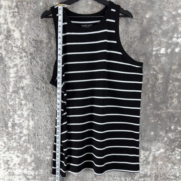 Torrid Plus Sz 4X Rib Knit Stretch Super Soft Tank Top Black Sleeveless Pullover - Picture 2 of 8